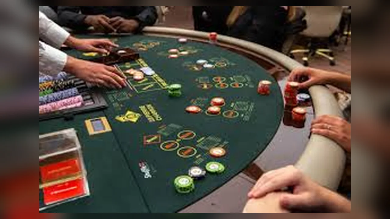 T8BET: Cách chọn bàn theo mức độ quen thuộc